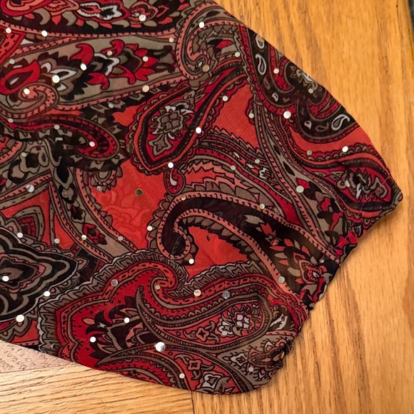Cathy Daniels Women's Red and Black Paisley Blouse with Silver Sparkle 2XL - Picture 9 of 9
